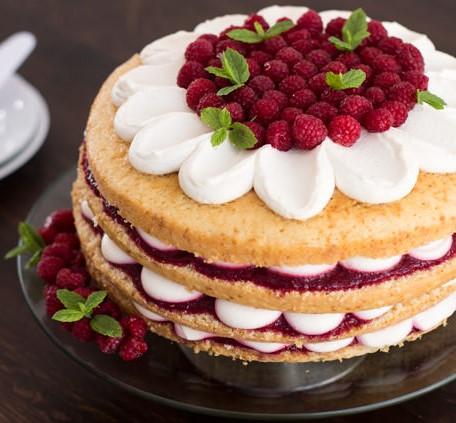 Vanilla Raspberry Cake